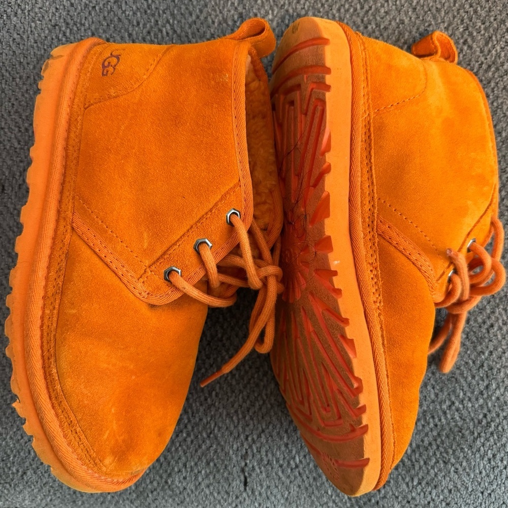 UGG‎ Neumel Boots In Orange Suede - Picture 4 of 9
